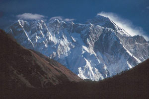Everest from Dudu Kosi