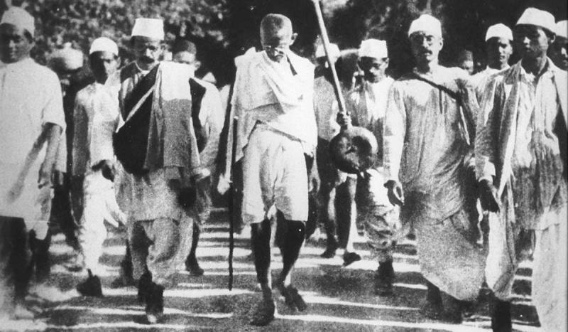 Mohandas Gandhi began his 200-mile march to protest the British salt tax.