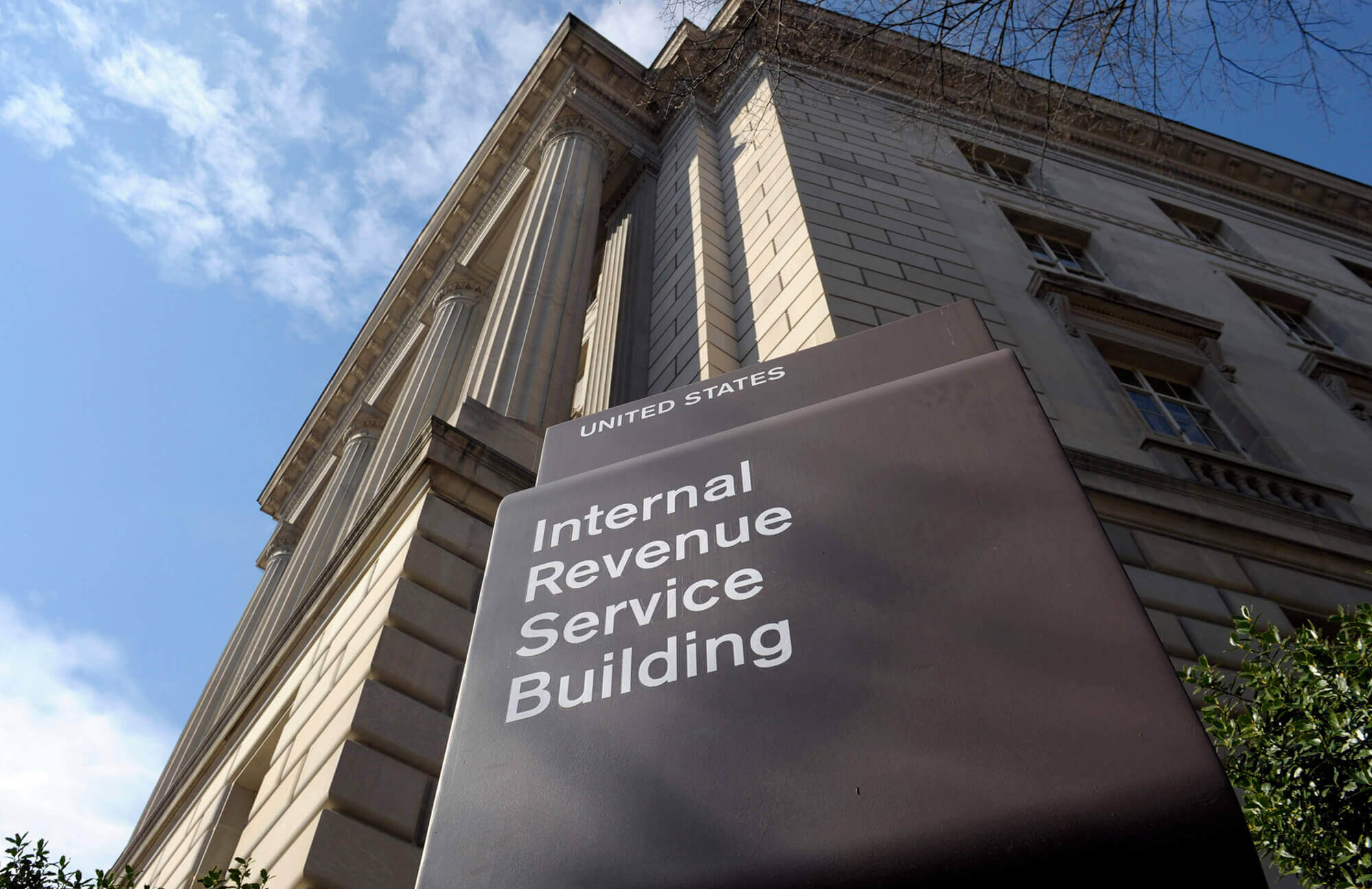 Image of the IRS building