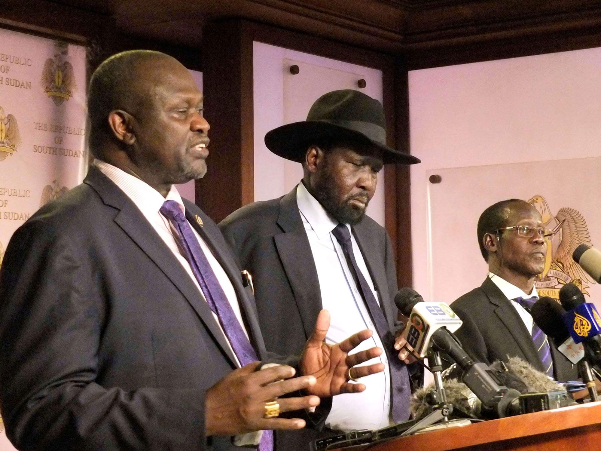 Image of President Salva Kiir and Vice President Riek Machar asking for peace