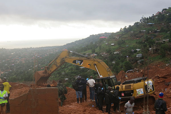 Mudsldie Devastates Freetown