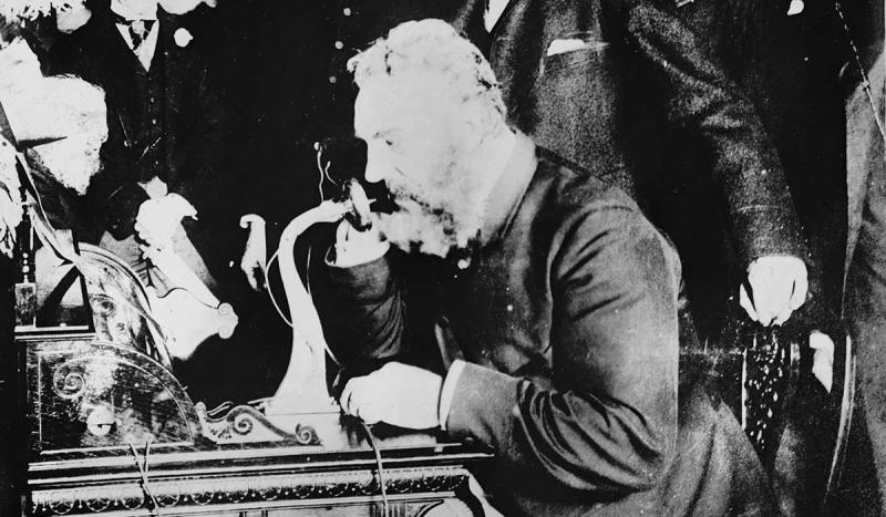 The first long-distance telephone call was made, between Boston and New York. 