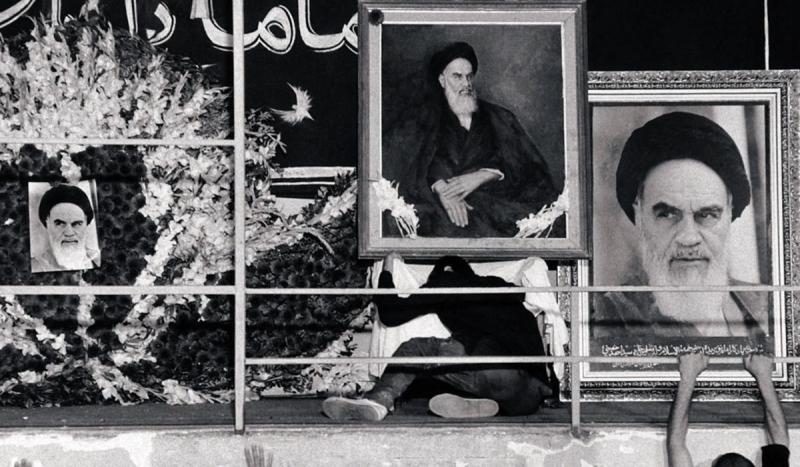 Iran&#x2019;s Ayatollah Khomeini died.