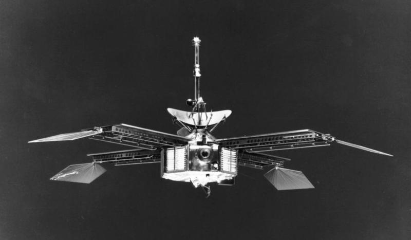 The U.S. spacecraft Mariner 4 launched&#x2014;on its way to the first successful mission to Mars.